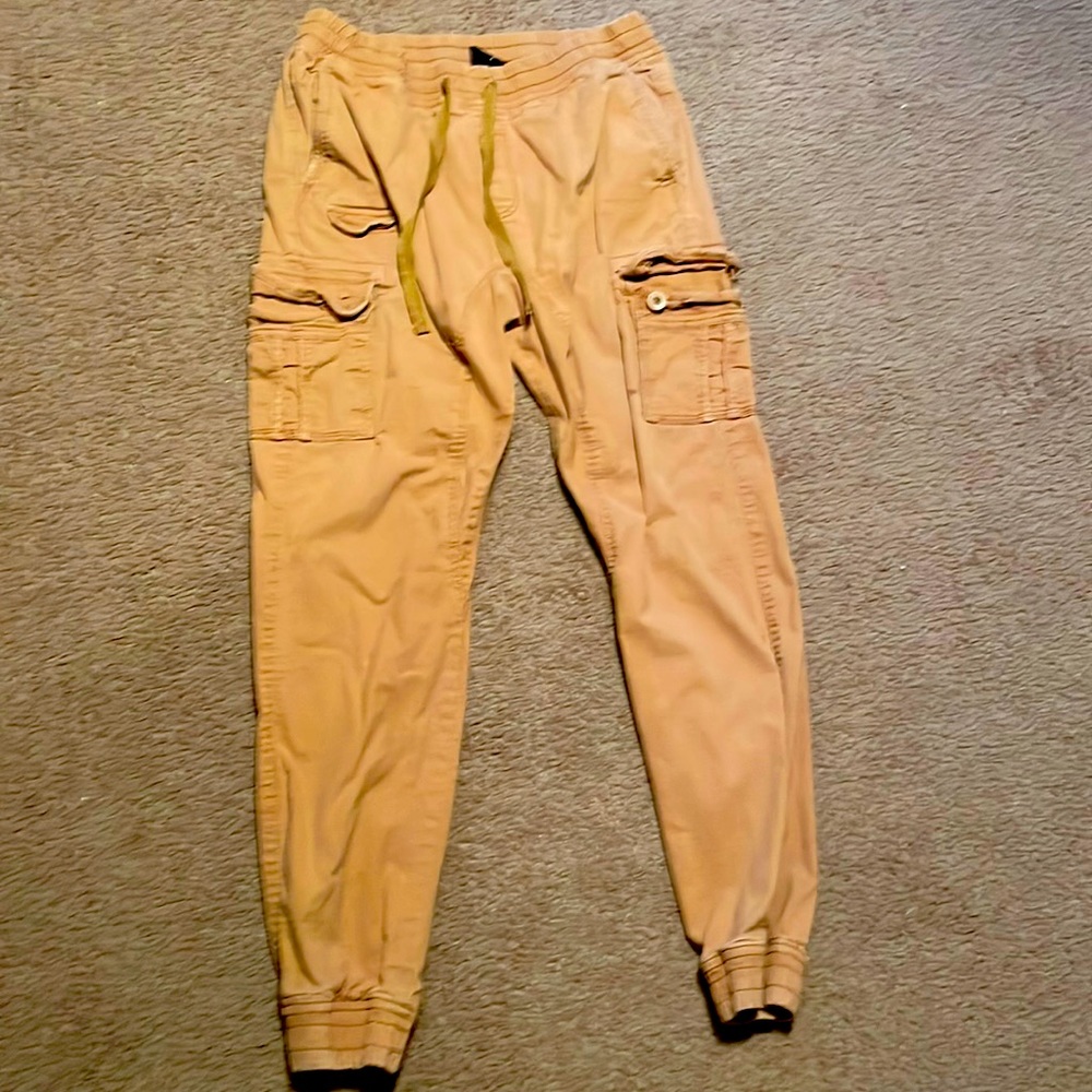 Men’s south pole beige colored joggers.size large